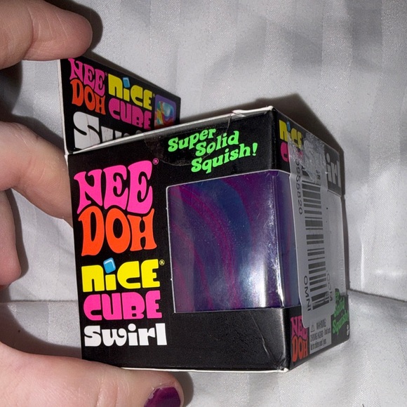 Schylling Accessories - Trendy Brand New NeeDoh Swirl Super Solid Squish - Purple, Blue, & Pink🔥